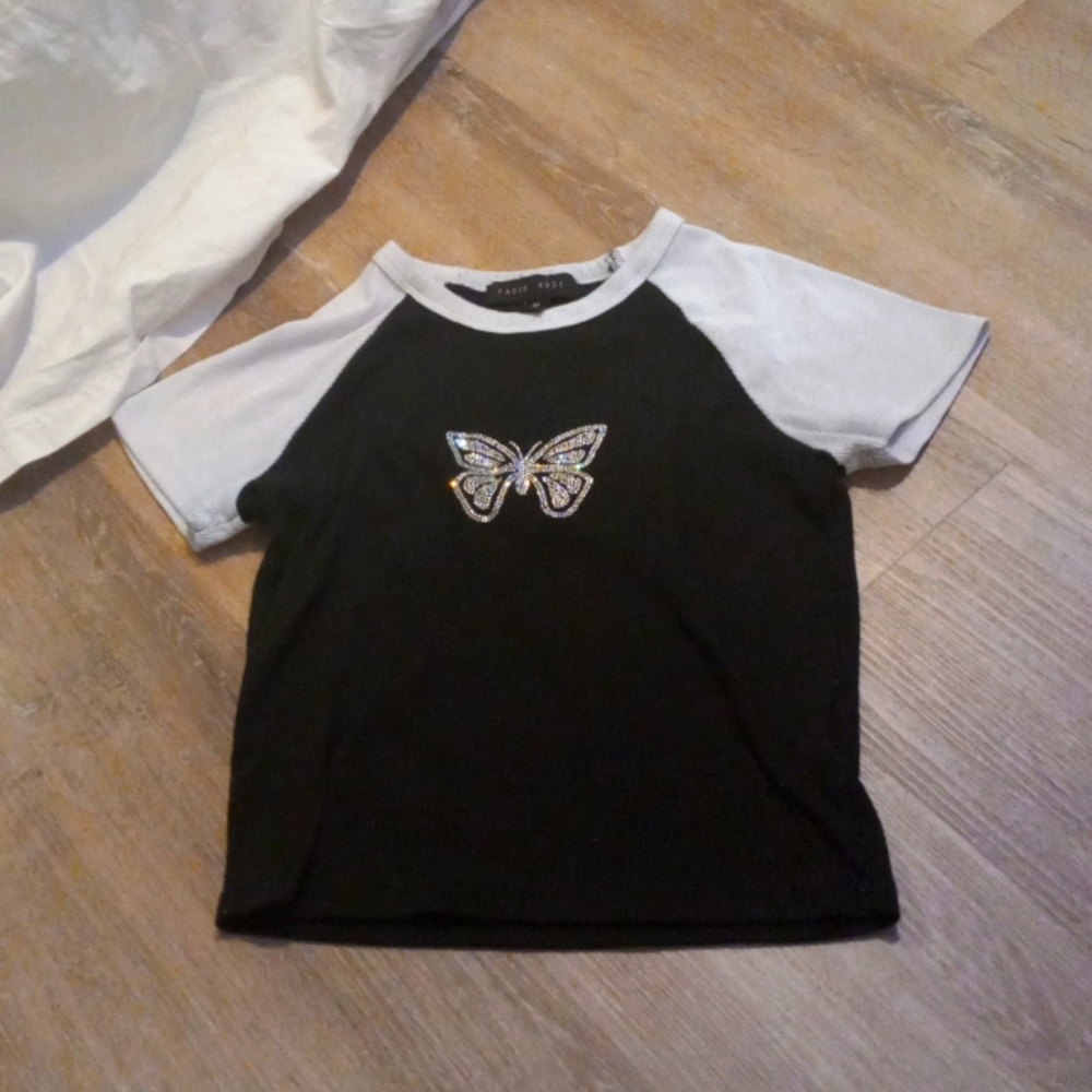 Cropped shirt